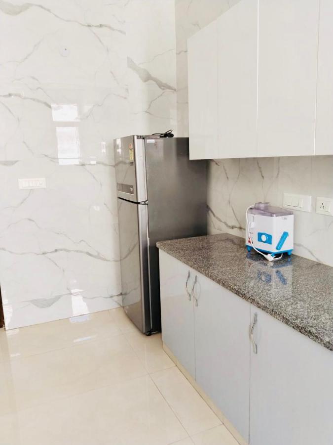 Fortune Home Service Apartment 2Bhk,E28 Saket 2A Nuova Delhi Esterno foto